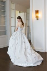 点击看大图 -MANLI BRIDAL婚纱
