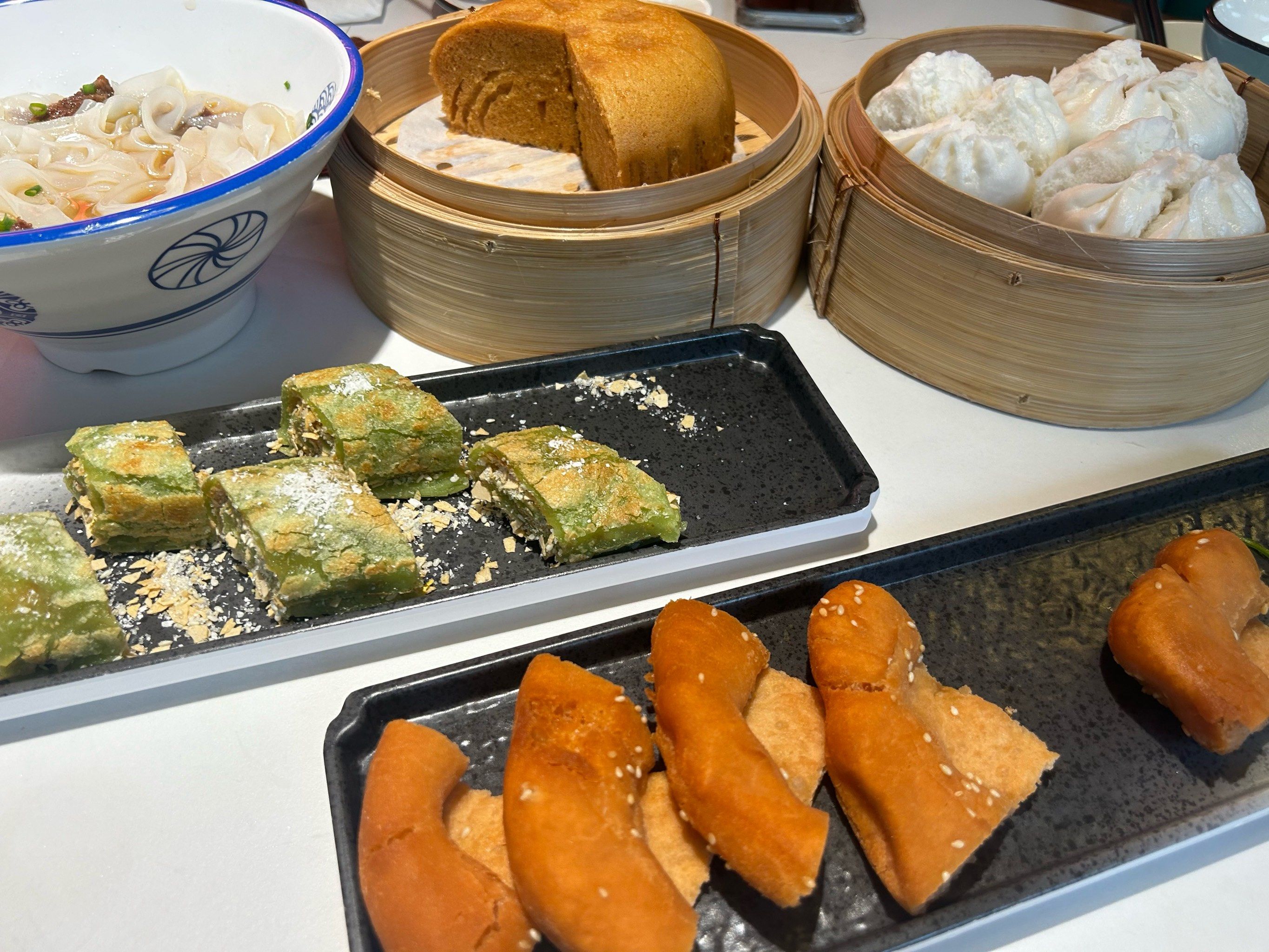 悦然广场有茶楼!