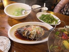 -小厨子私房菜·云南美食店
