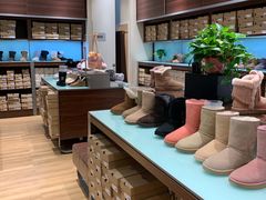 店内环境-UGG(燕莎奥特莱斯购物中心店)