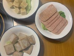 -虾弄弄海派小龙虾·牛羊蝎子火锅