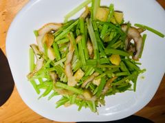 -荣小馆(杭州大厦店)