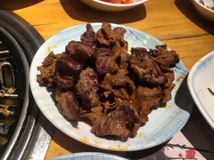 -唯成•韩国炭火烤肉 유성고기