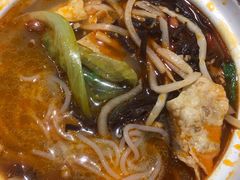 -丽丽三鲜螺蛳粉(田林路店)