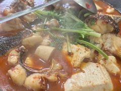 -万佛湖许老大铁锅鱼(黑金冠店)