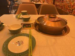 -润园四季椰子鸡火锅(卓越INTOWN店)