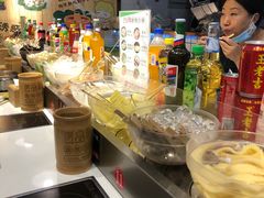 -百品聚旋转火锅(号外店)