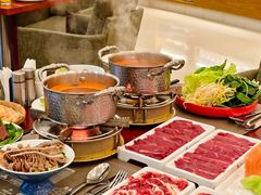 -元一希尔顿酒店·鲜切牛肉火锅禅自助餐厅