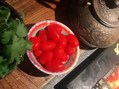 -老牌坊云南鱼豆花火锅(哈西万达店)