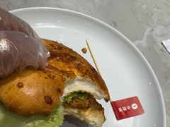 -必胜客(漕宝路店)