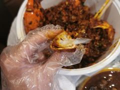 -凤凰路何眼镜香辣蟹(花果园店)