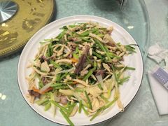 -六和聚传统烤鸭.天津菜(和平店)