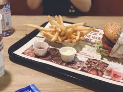 -The Habit Burger Grill 哈比特汉堡(复兴soho店)