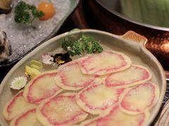 -得意咚瓜·顺德鱼生·冬瓜火锅(深圳首店)