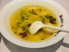 -渝是乎川渝小炒(龙旗购物中心店)