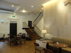 大堂-星巴克臻选(广州沙面店)