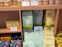 -奈雪的茶(广州万菱汇PRO店)