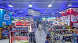 -玩具反斗城(正大广场店)