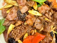 -聚首堂·特色小吃·肘子(什刹海德胜门店)