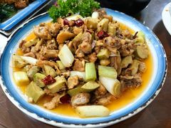 -四方小吃·白族庭院餐厅