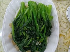 -鹏城人家海鲜酒家·23年老字号(较场尾店)
