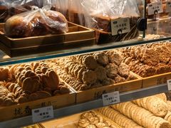 -拢香糕点(万达店)