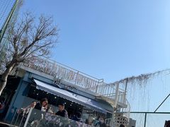 -游心咖啡(青山滨江店)