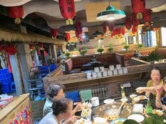 -鱼窝棚柴火铁锅炖(富山屯店)