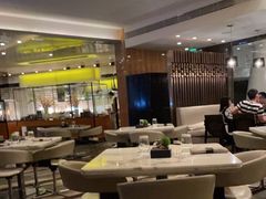 大堂-广州四季酒店·意珍·意式自助餐