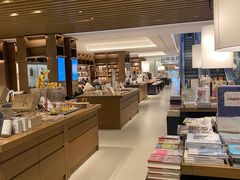 -茑屋书店(天目里店)