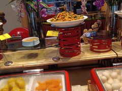 -丝路天山酒店(国际大巴扎店)