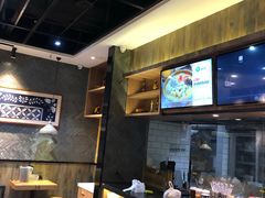 -蒙自源过桥米线(红谷滩万达店)