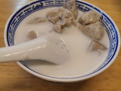 -丽丽三鲜螺蛳粉(田林路店)