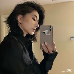 -时尚殿堂明星门店