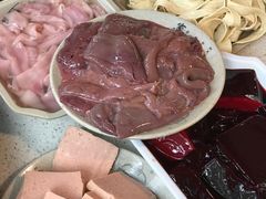 -九尺赵老四鲜鹅肠火锅