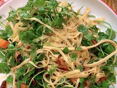 -满兴咱妈烀饼铁锅炖(兰州北街店)