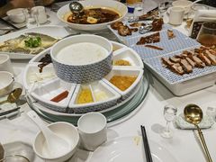 -羲和雅苑•北京烤鸭(国贸商城店)