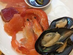 -上海西藏大厦万怡自助餐厅(徐汇店)