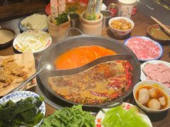 -萍姐火锅·公路夜市(武汉首店)