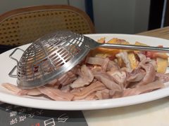 -尚尚仙·酸汤猪手·猪肚鸡火锅(华联万柳购物中心店)