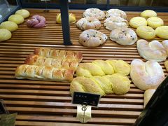 -焙丽拾光(麦凯乐直营店)
