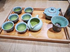 -钟书阁(珍园店)