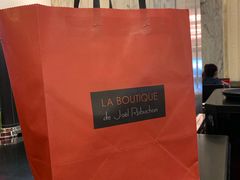 -Salon de The de Joel Robuchon(外滩18号店)