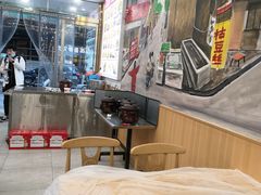 大堂-江城燕子大排档(江汉路步行街店)