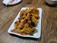 -叶派龙虾•招牌香辣蟹·海鲜(中海国际店)