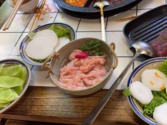 -热火朝天鲜切牛肉火锅(南强街巷店)