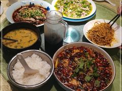 -万重锦·人文川菜馆(骡马市店)