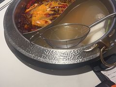 -左庭右院鲜牛肉火锅(金山万达店)