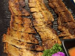 -香巴拉云南餐厅(华莱坞店)