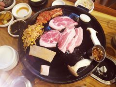 黑猪肉-Dombe豚(黑猪肉街店)